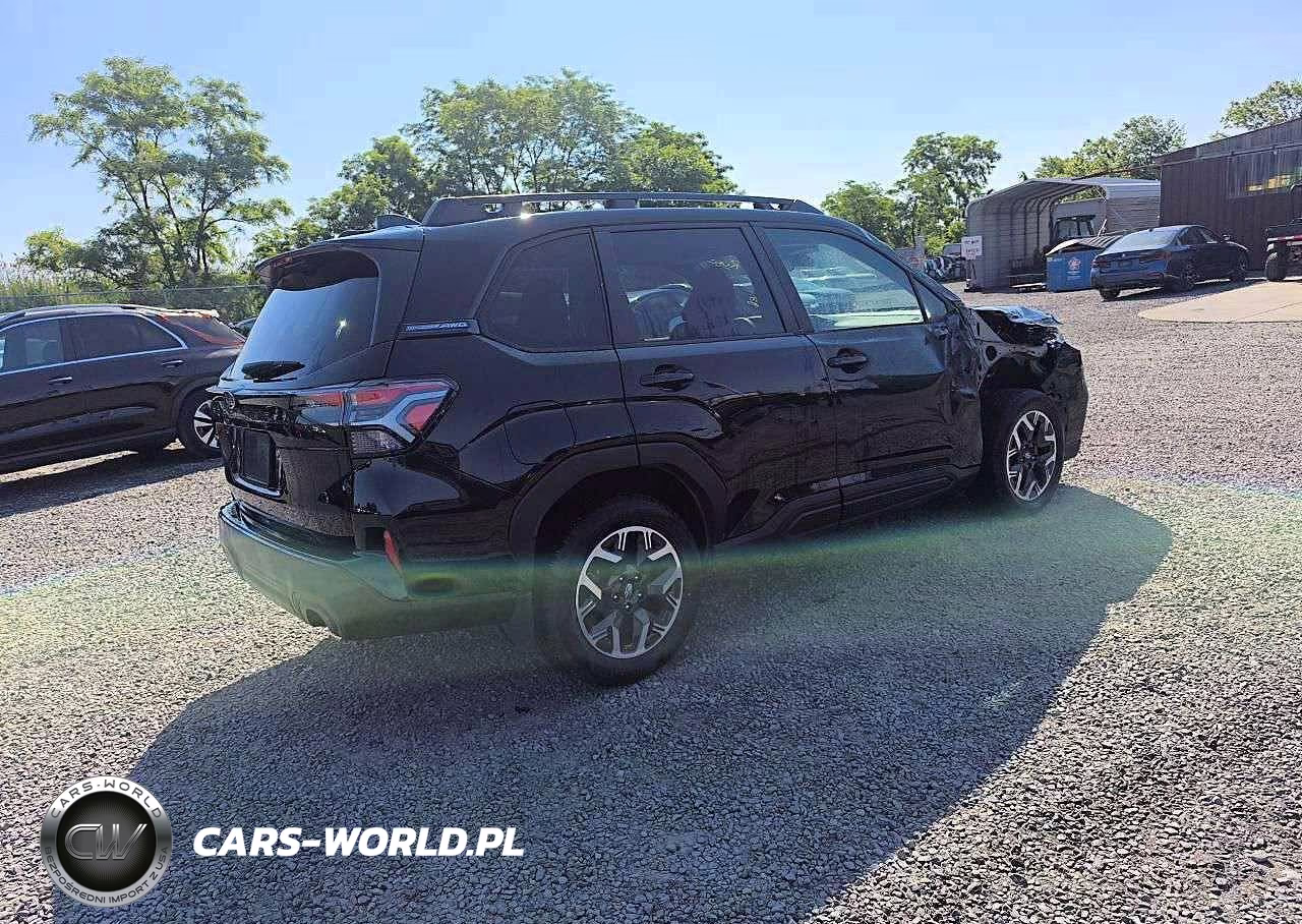 2025 Subaru Forester Premium VIN:JF2SLDDC4SH542199 - 4