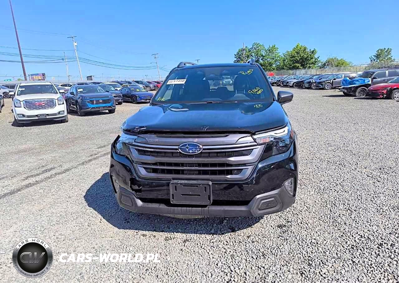 2025 Subaru Forester Premium VIN:JF2SLDDC4SH542199 - 5