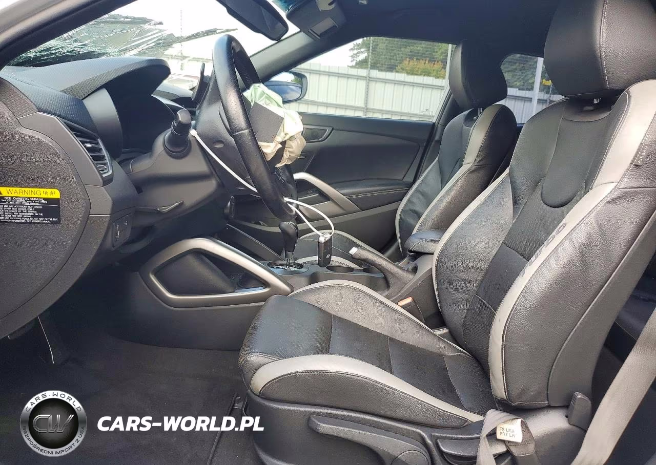 2016 Hyundai Veloster Turbo VIN:KMHTC6AE0GU261757 - 7