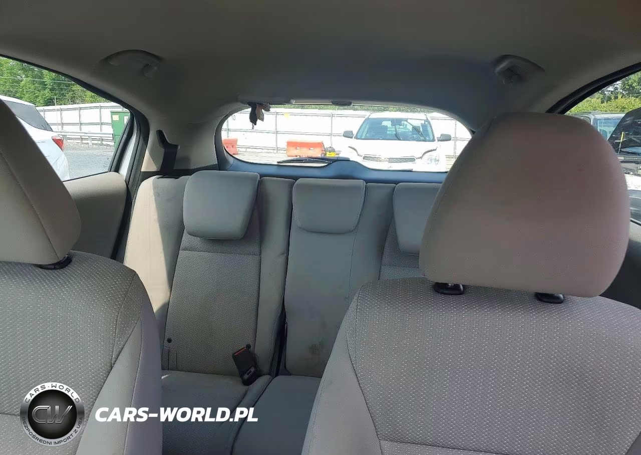 2018 Honda Hr-V Lx VIN:3CZRU6H36JM714298 - 10