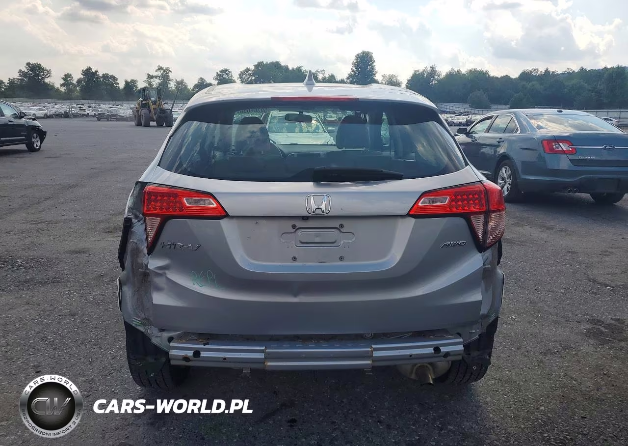 2018 Honda Hr-V Lx VIN:3CZRU6H36JM714298 - 6