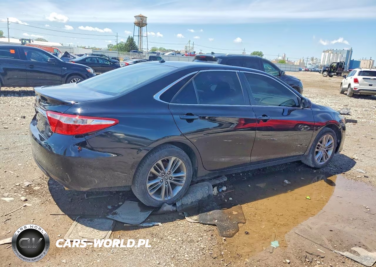 2017 Toyota Camry Se VIN:4T1BF1FK9HU363063 - 3