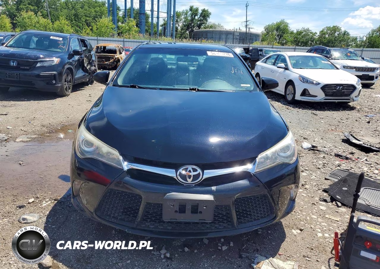 2017 Toyota Camry Se VIN:4T1BF1FK9HU363063 - 5