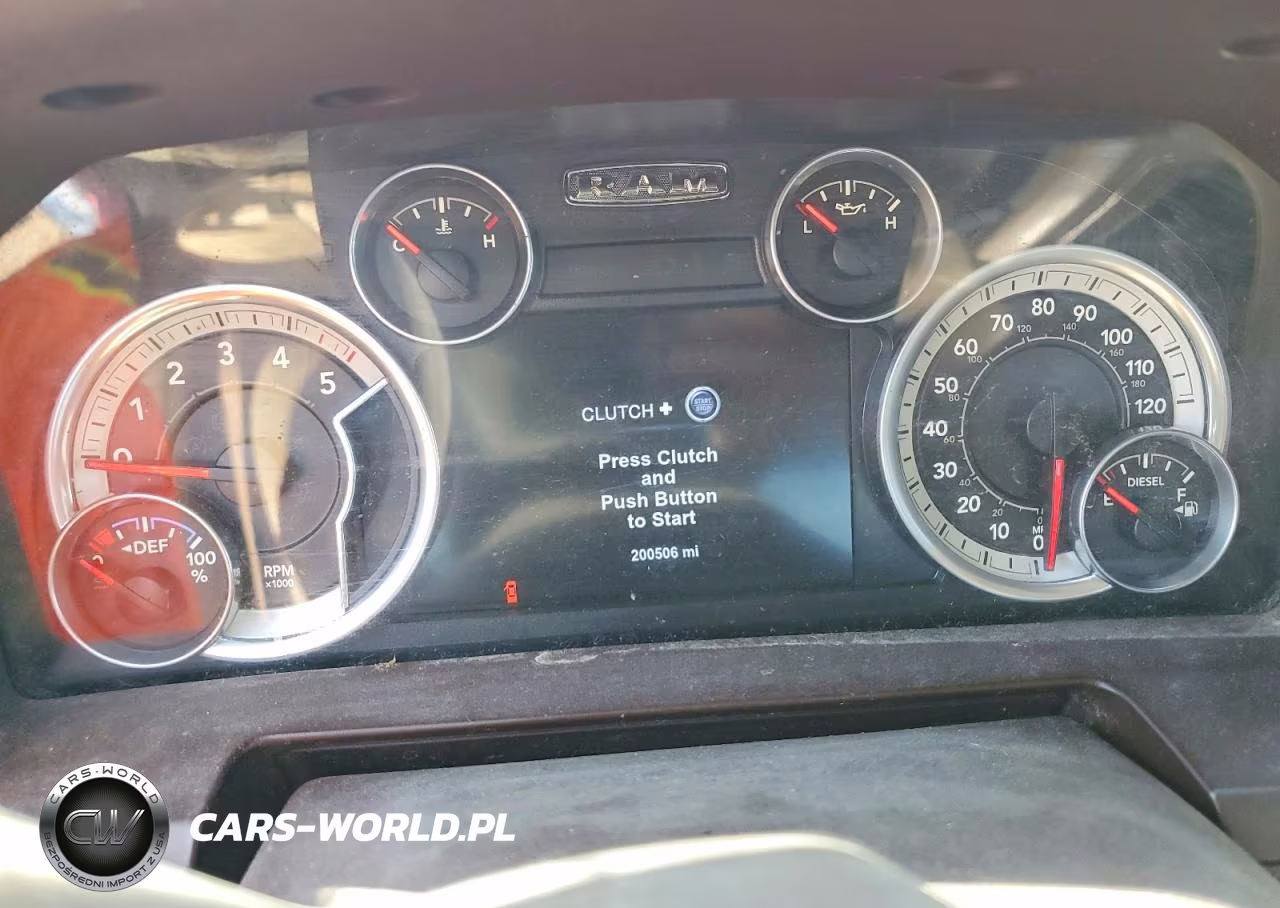 2015 Ram 1500 Laramie VIN:1C6RR7VM8FS534496 - 9