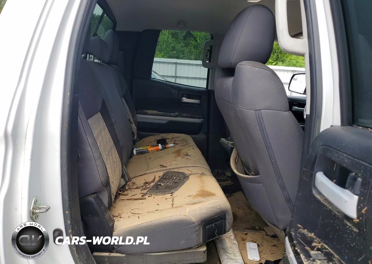 2017 Toyota Tundra Sr5 VIN:5TFUY5F11HX595676 - 10