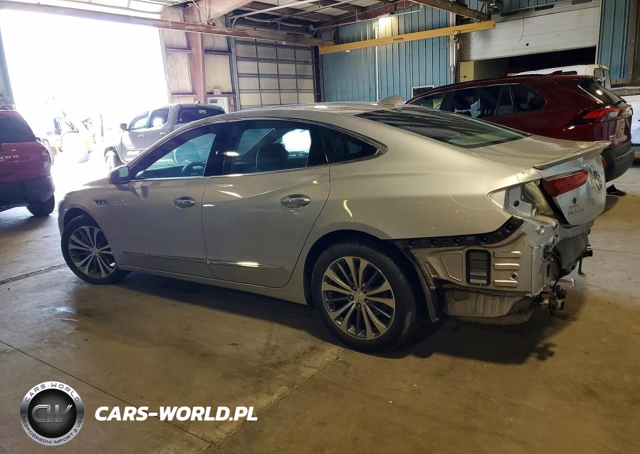 2018 Buick Lacrosse Premium VIN:1G4ZR5SS1JU142811 - 2