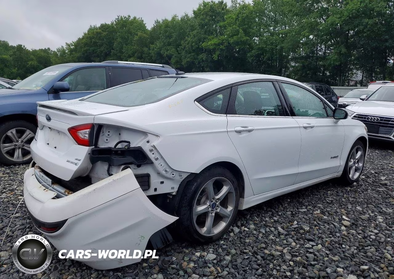 2014 Ford Fusion Se Hybrid VIN:3FA6P0LU0ER288085 - 3