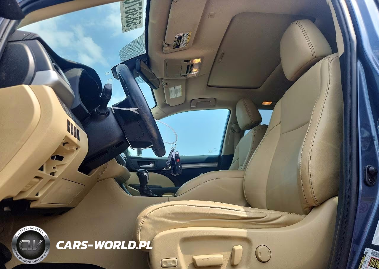 2019 Toyota Highlander Xle VIN:5TDJZRFH8KS957343 - 7