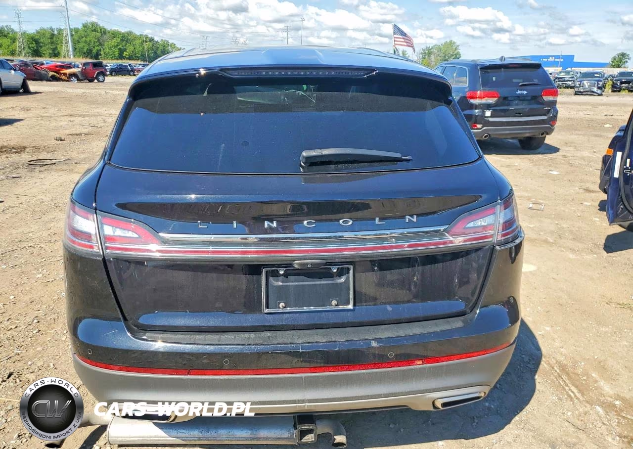 2021 Lincoln Nautilus Reserve VIN:2LMPJ6K91MBL14951 - 6