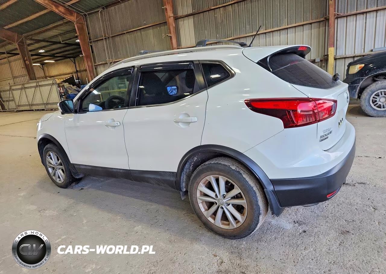 2018 Nissan Rogue Sport S VIN:JN1BJ1CP6JW193518 - 2