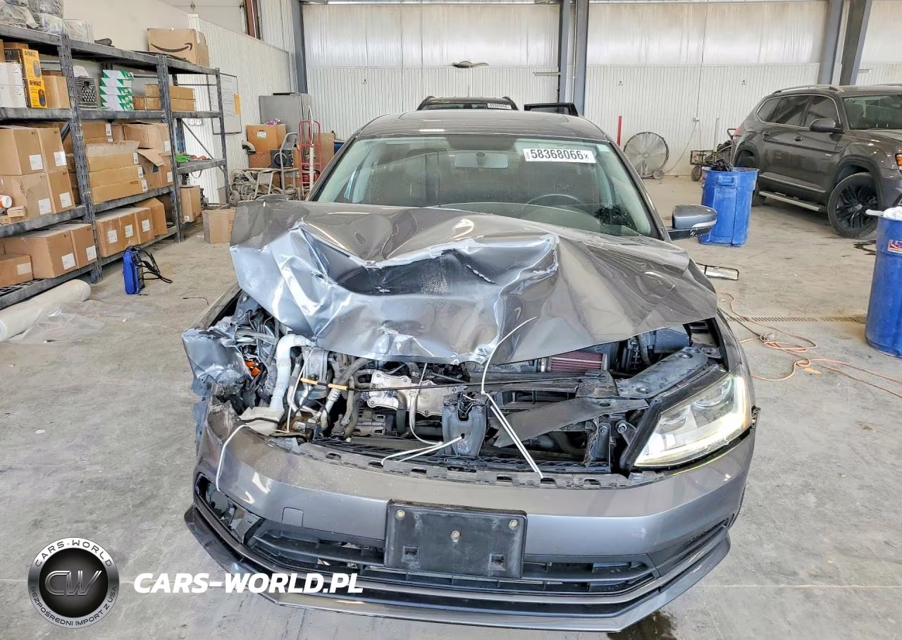 2018 Volkswagen Jetta Se VIN:3VWDB7AJ3JM258438 - 5