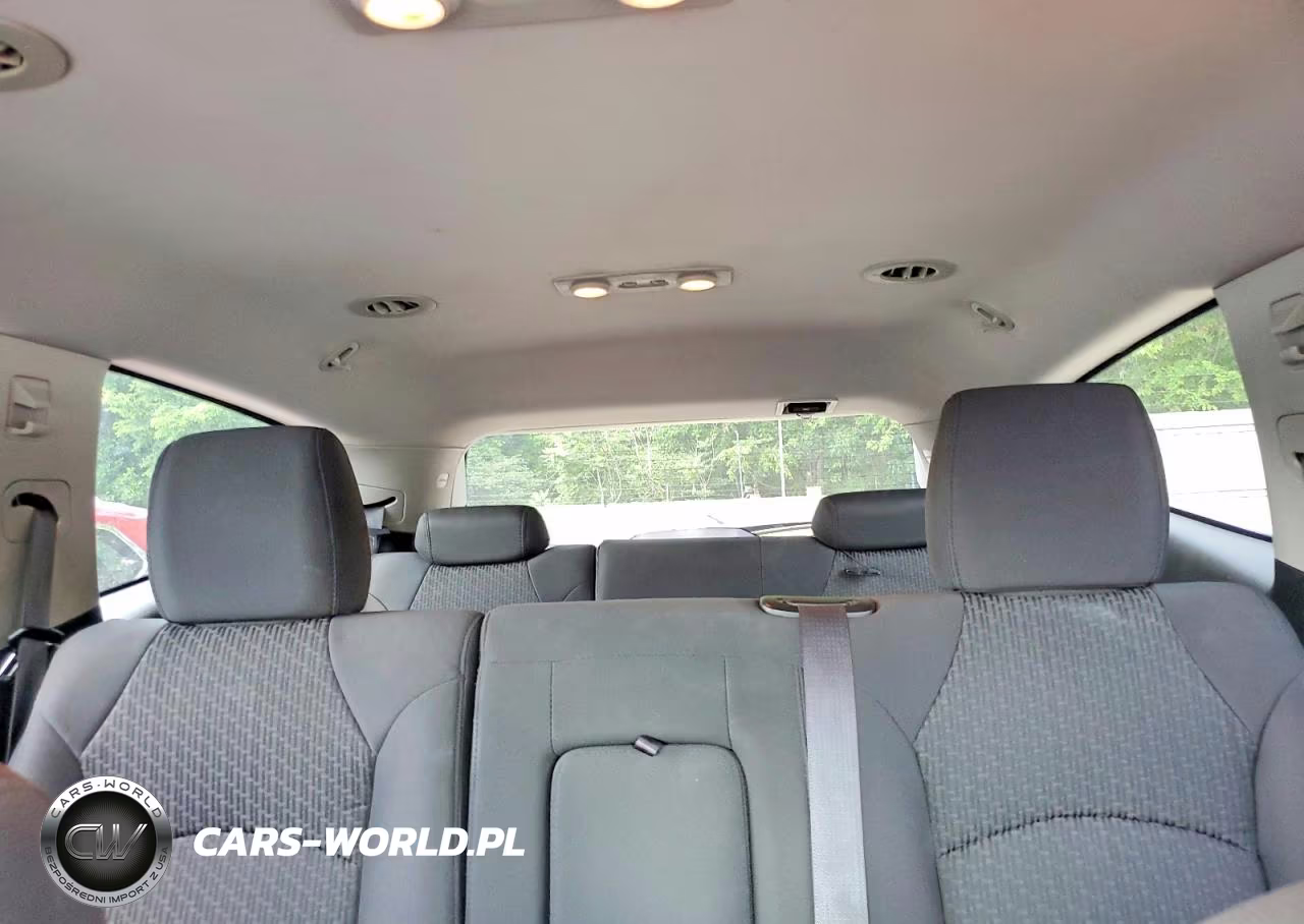 2012 Chevrolet Traverse Lt VIN:1GNKVGED7CJ354117 - 10
