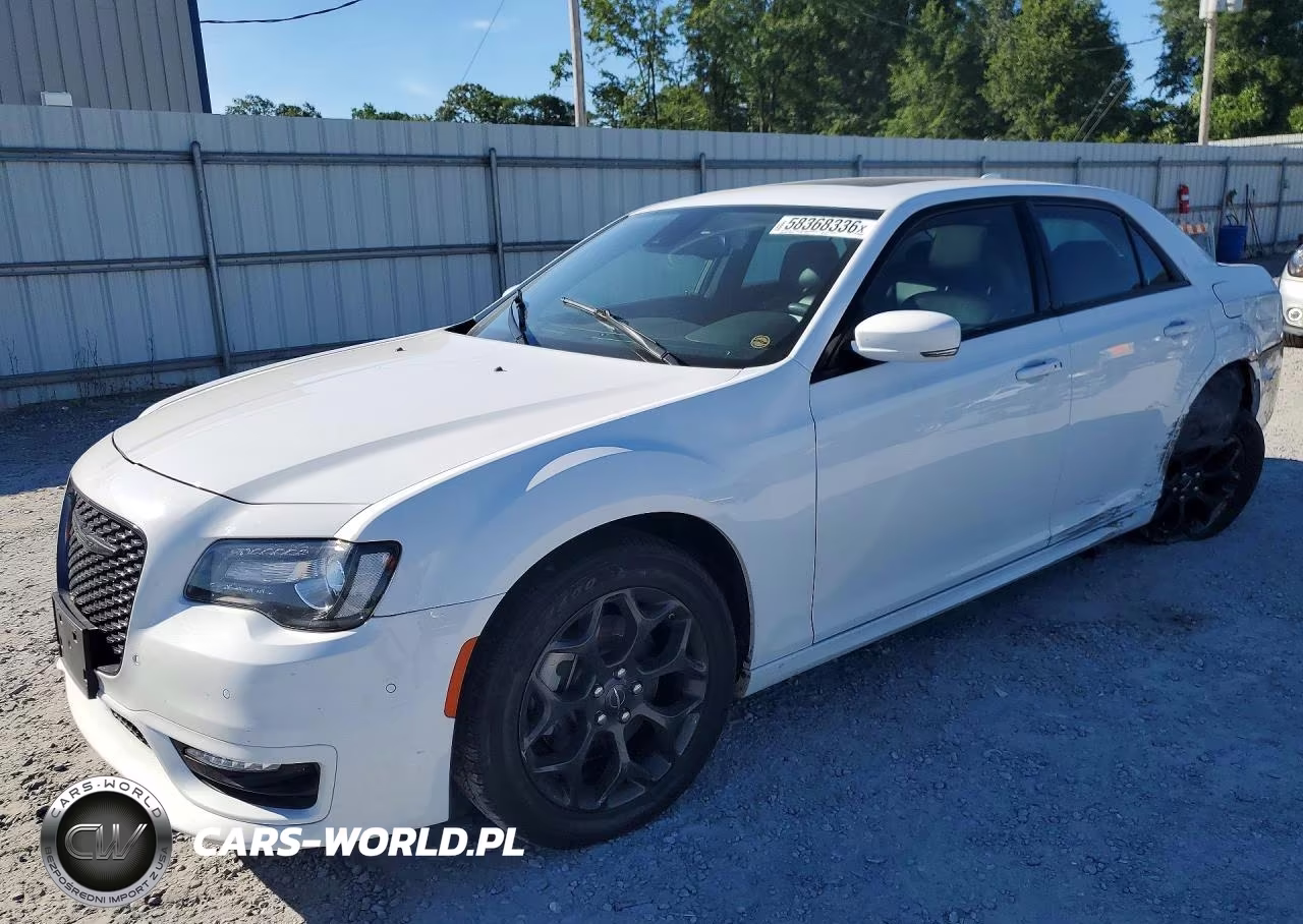 2023 Chrysler 300 Touring L – zdjęcie 1 z 12