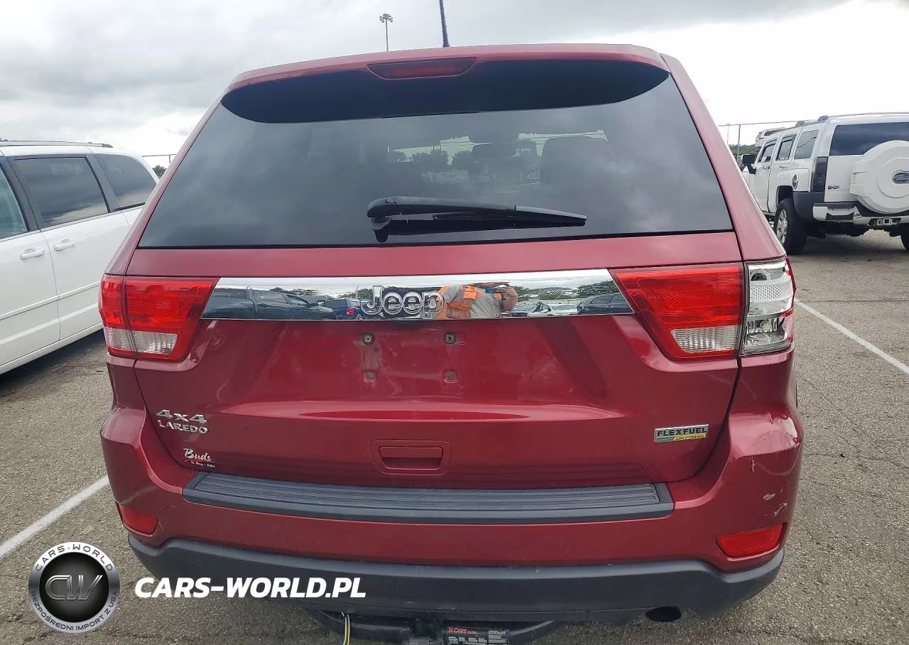 2012 Jeep Grand Cherokee Laredo VIN:1C4RJFAG6CC170241 - 6