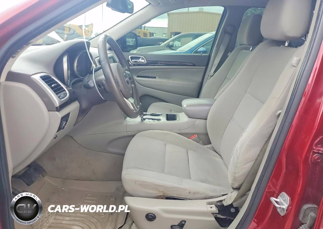 2012 Jeep Grand Cherokee Laredo VIN:1C4RJFAG6CC170241 - 7