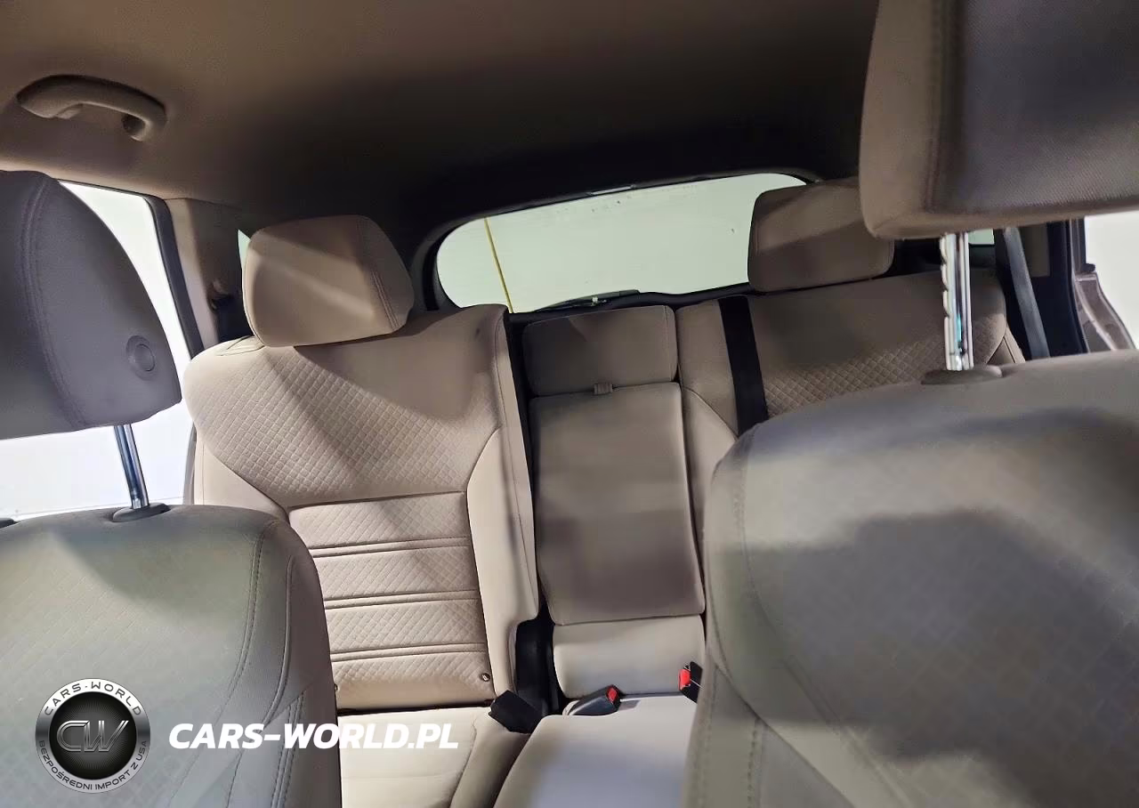2019 Kia Sorento Lx VIN:5XYPG4A30KG561239 - 10