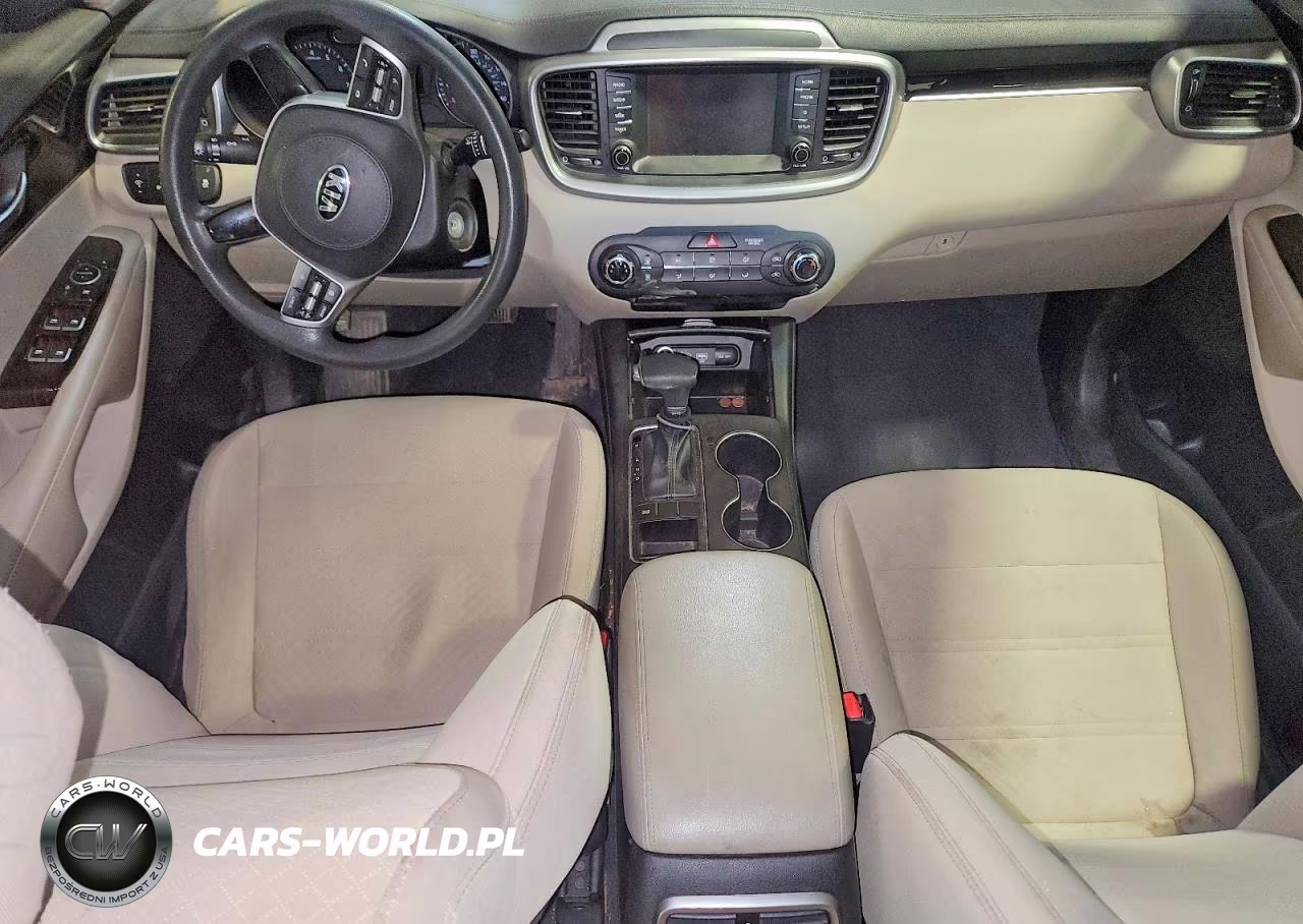 2019 Kia Sorento Lx VIN:5XYPG4A30KG561239 - 8
