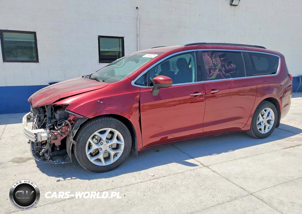 2017 Chrysler Pacifica Touring L