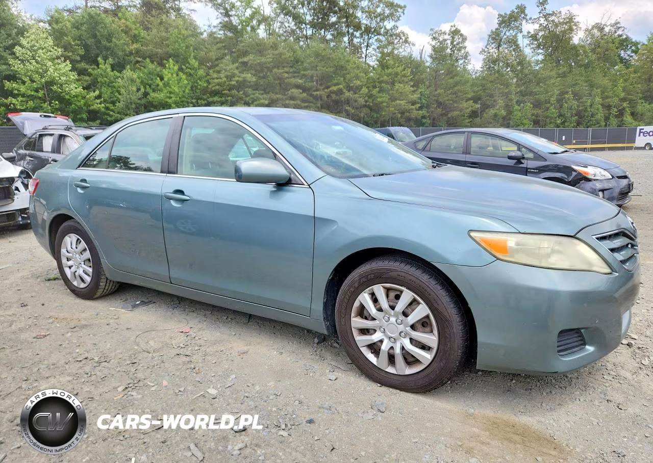 2011 Toyota Camry Le VIN:4T1BF3EKXBU694044 - 4