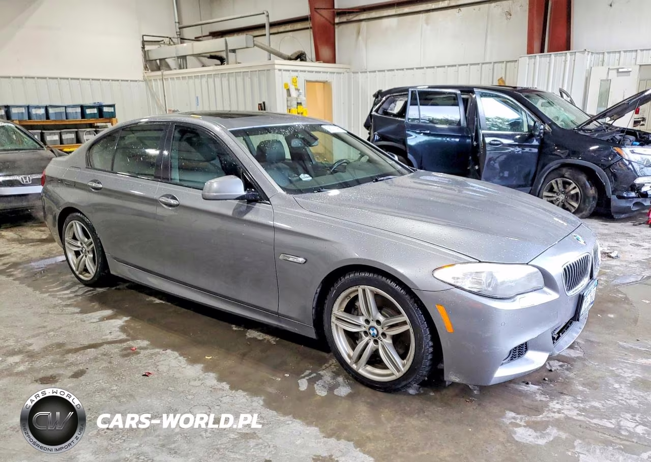 2013 BMW 535 Xi VIN:WBAFU7C5XDDU72670 - 4