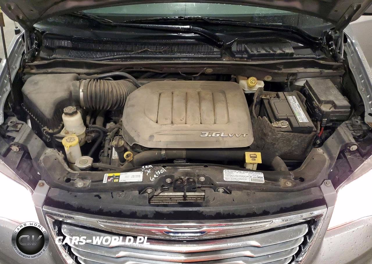 2013 Chrysler Town & Country Touring VIN:2C4RC1BGXDR721470 - 12