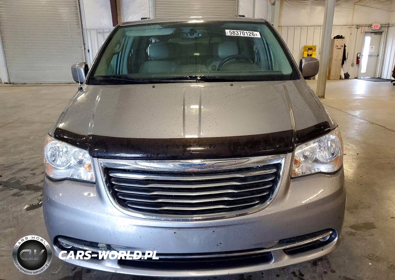 2013 Chrysler Town & Country Touring VIN:2C4RC1BGXDR721470 - 5