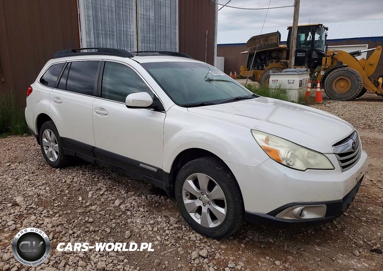 2011 Subaru Outback 2.5I Premium VIN:4S4BRBGC9B3334163 - 4