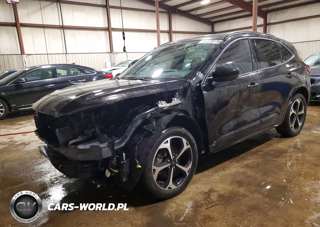 2023 Ford Escape St Line Select – zdjęcie 1 z 13
