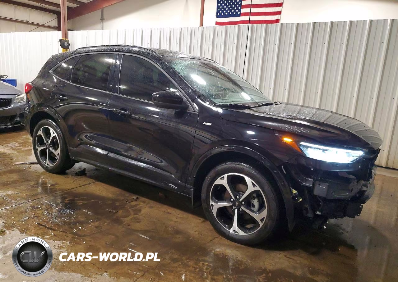 2023 Ford Escape St Line Select VIN:1FMCU9NA3PUA68976 - 4