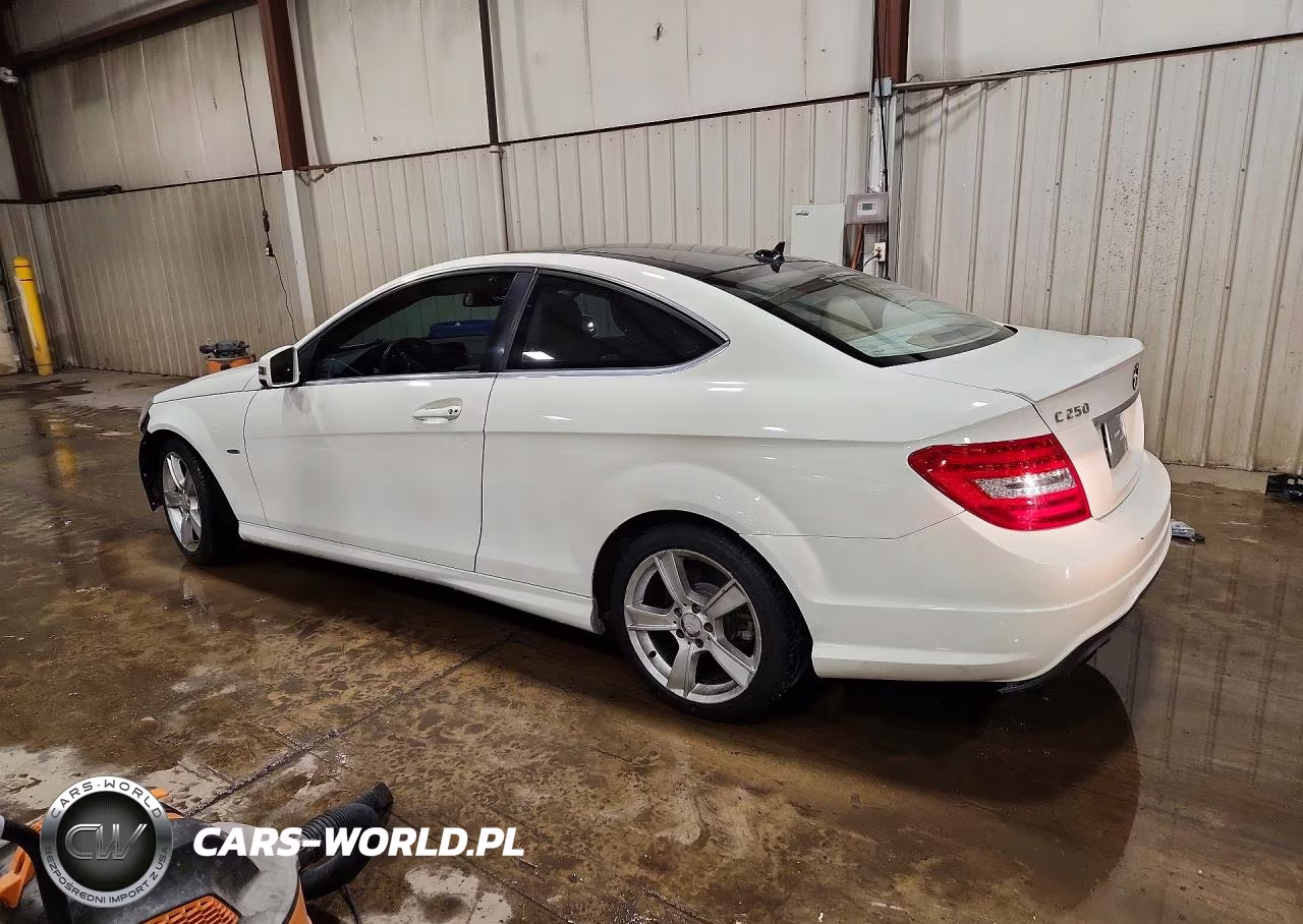 2012 Mercedes-Benz C 250 VIN:WDDGJ4HB9CF803230 - 2