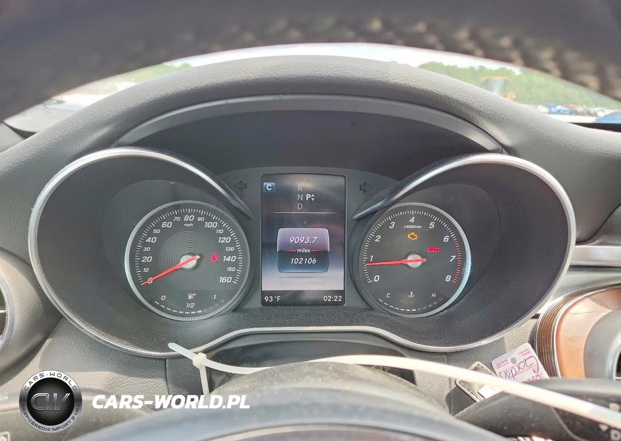2018 Mercedes-Benz C 300 4Matic VIN:55SWF4KB5JU235476 - 9