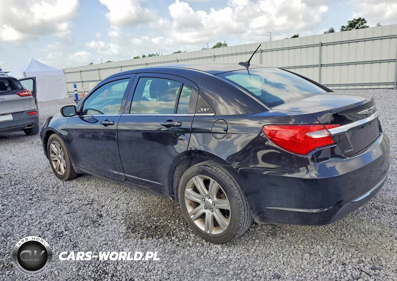 2011 Chrysler 200 Touring VIN:1C3BC1FB6BN611403 - 2