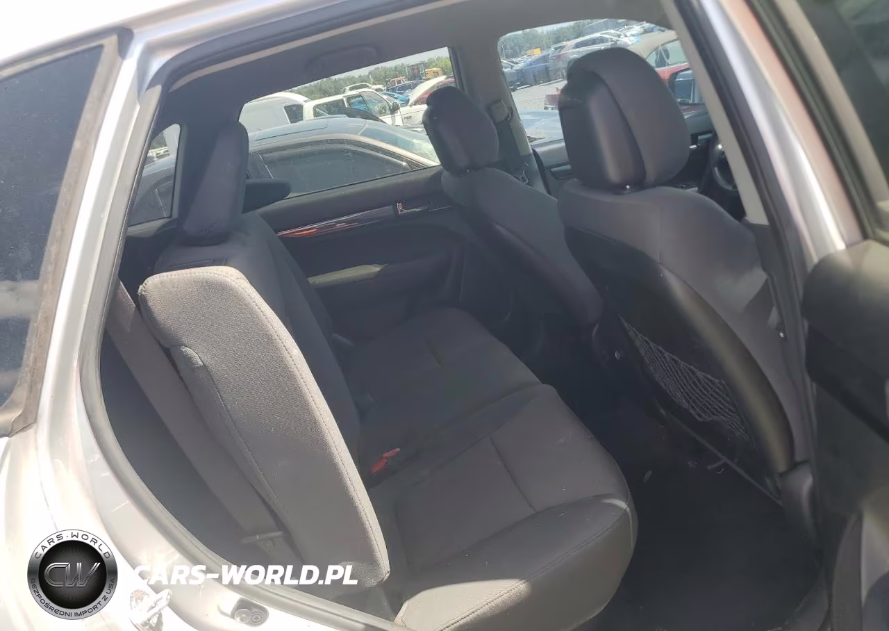 2013 Kia Sorento Lx VIN:5XYKT4A68DG414735 - 11