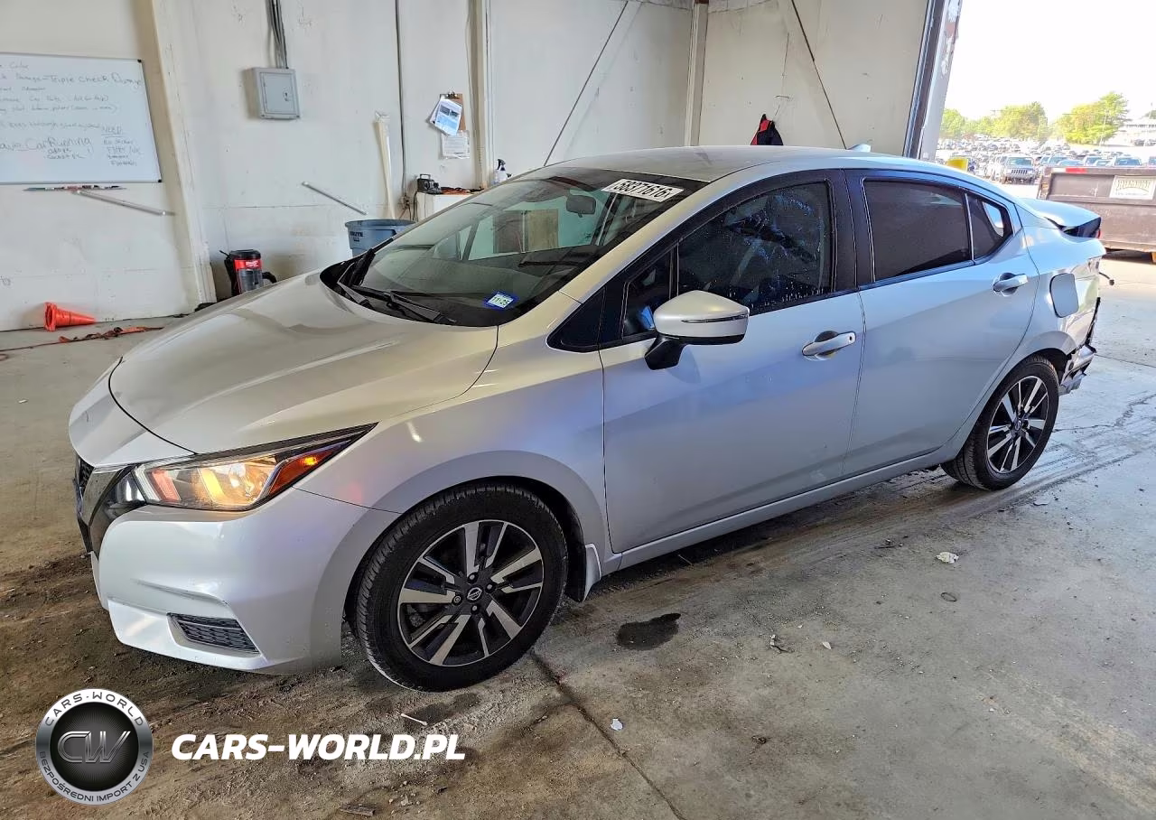 2020 Nissan Versa Sv