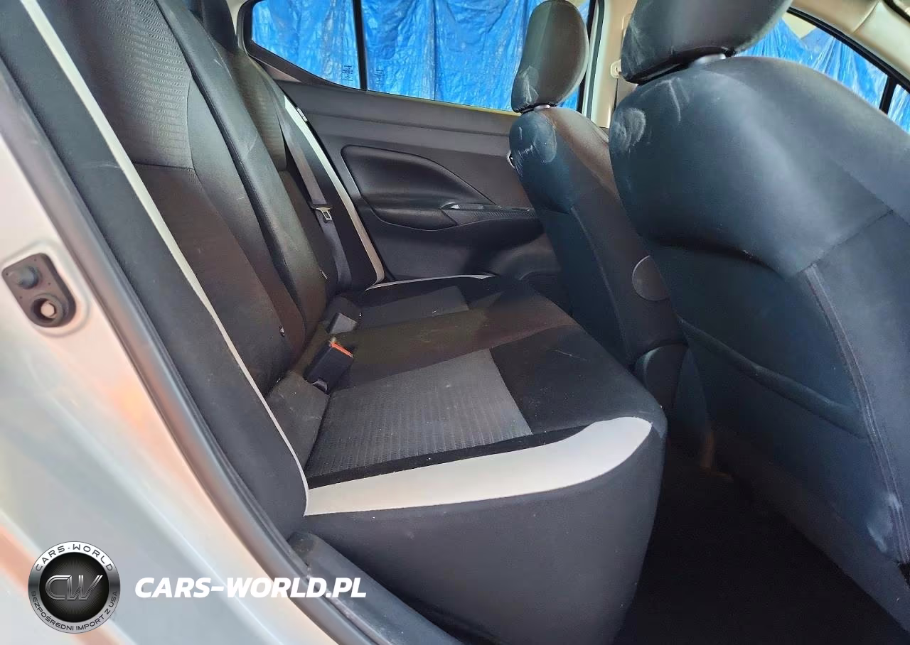 2020 Nissan Versa Sv VIN:3N1CN8EVXLL891796 - 10