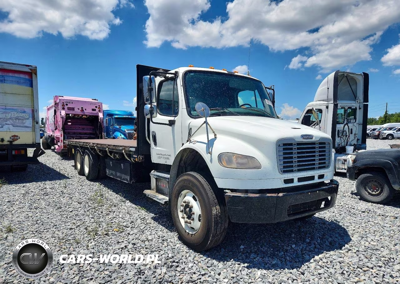 2014 Freightliner Business Class M2 Flatbed Truck