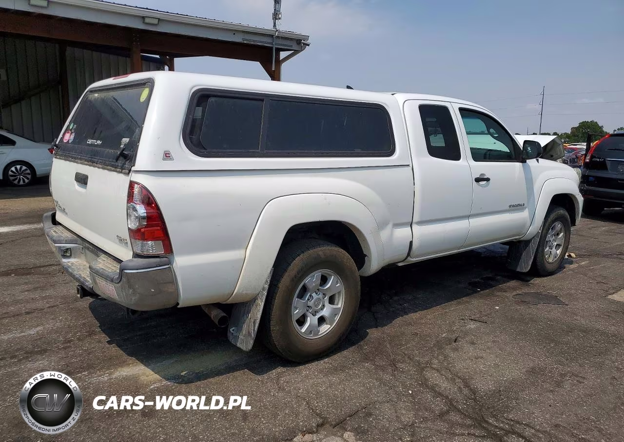 2014 Toyota Tacoma Access Cab VIN:5TFUX4EN0EX026718 - 3