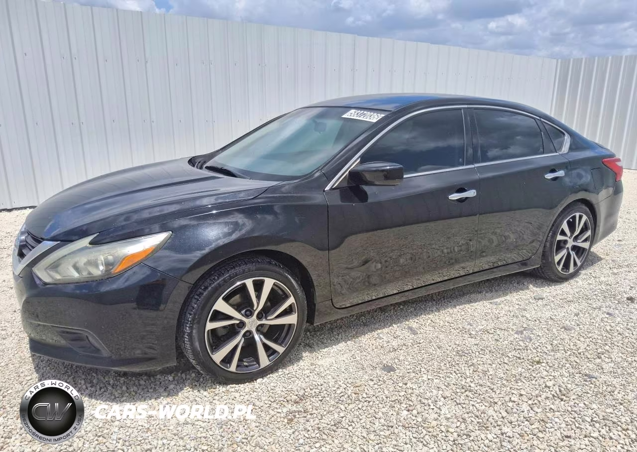 2017 Nissan Altima 2.5 S – zdjęcie 1 z 13