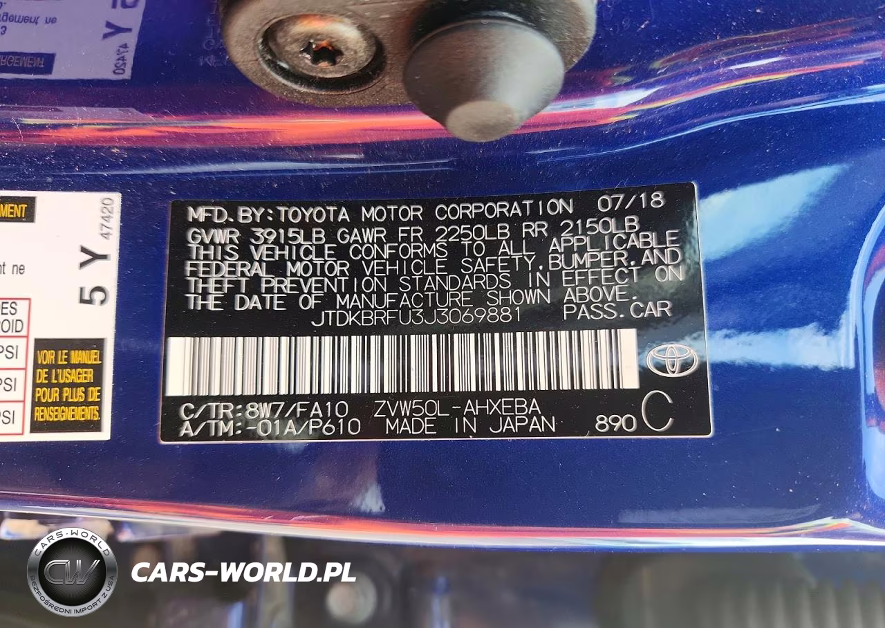 2018 Toyota Prius Two VIN:JTDKBRFU3J3069881 - 13