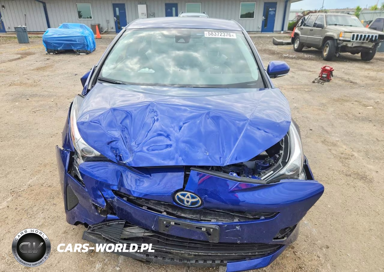 2018 Toyota Prius Two VIN:JTDKBRFU3J3069881 - 5