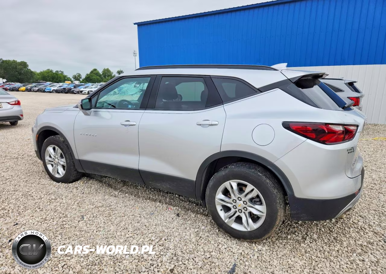 2022 Chevrolet Blazer 2Lt VIN:3GNKBHR44NS141586 - 2