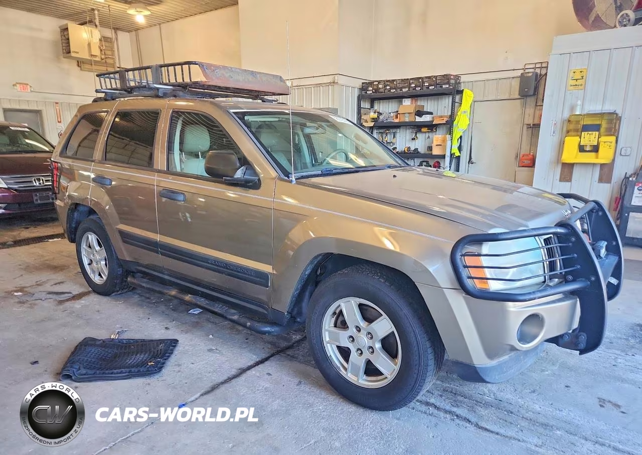 2006 Jeep Grand Cherokee Laredo VIN:1J4GR48K56C289492 - 4