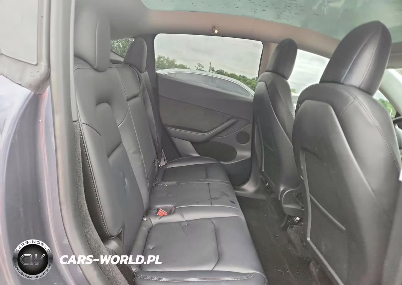 2023 Tesla Model Y VIN:7SAYGDEE3PF614162 - 11