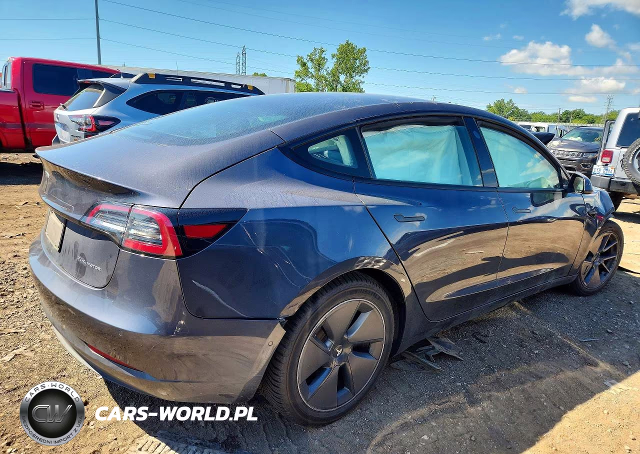2022 Tesla Model 3 VIN:5YJ3E1EB5NF203571 - 3