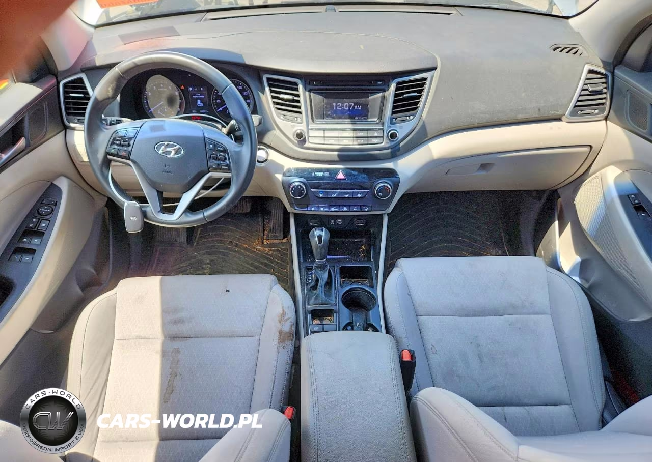 2017 Hyundai Tucson Sport VIN:KM8J33A20HU406471 - 8