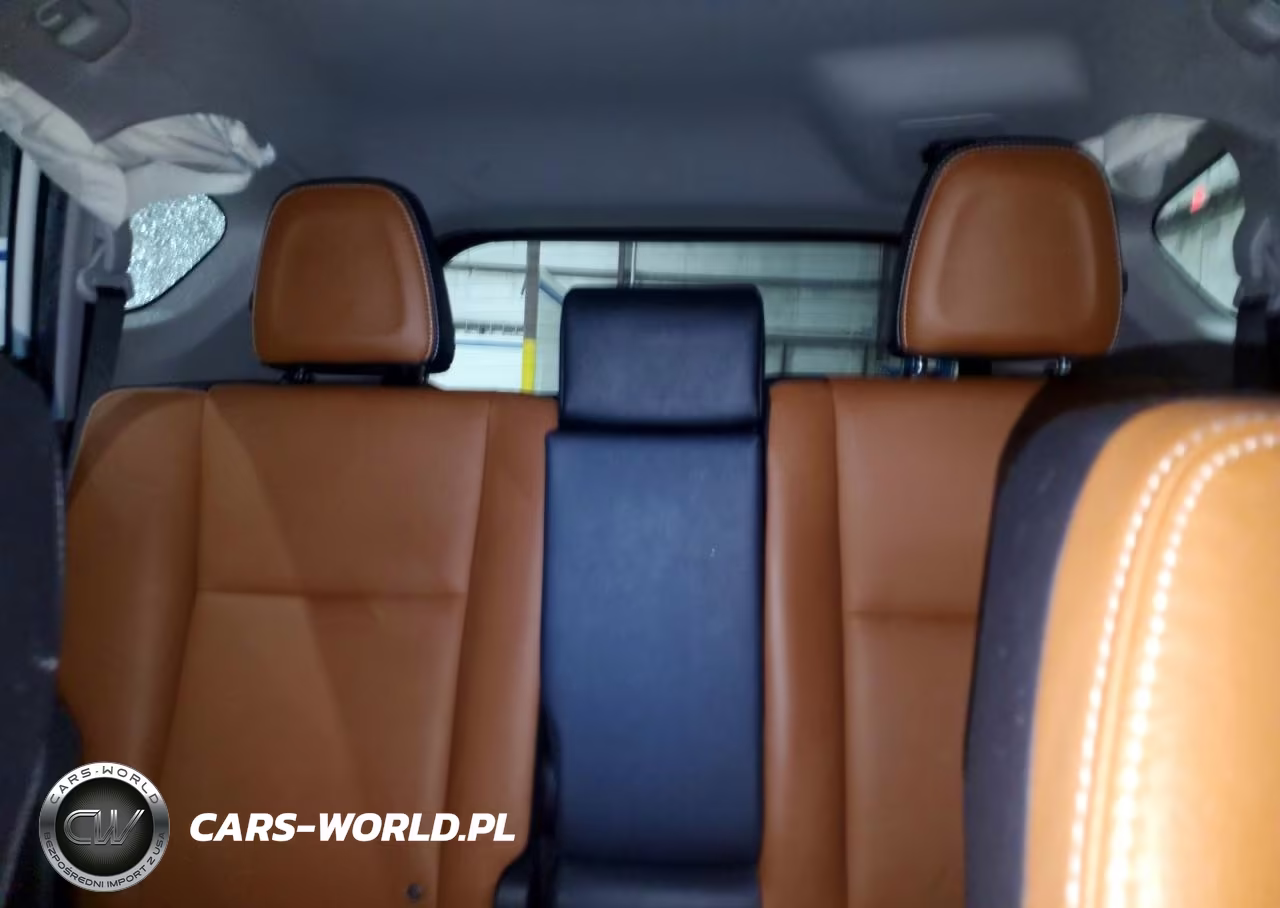 2018 Toyota Rav4 Limited VIN:JTMDFREV2JJ231406 - 10