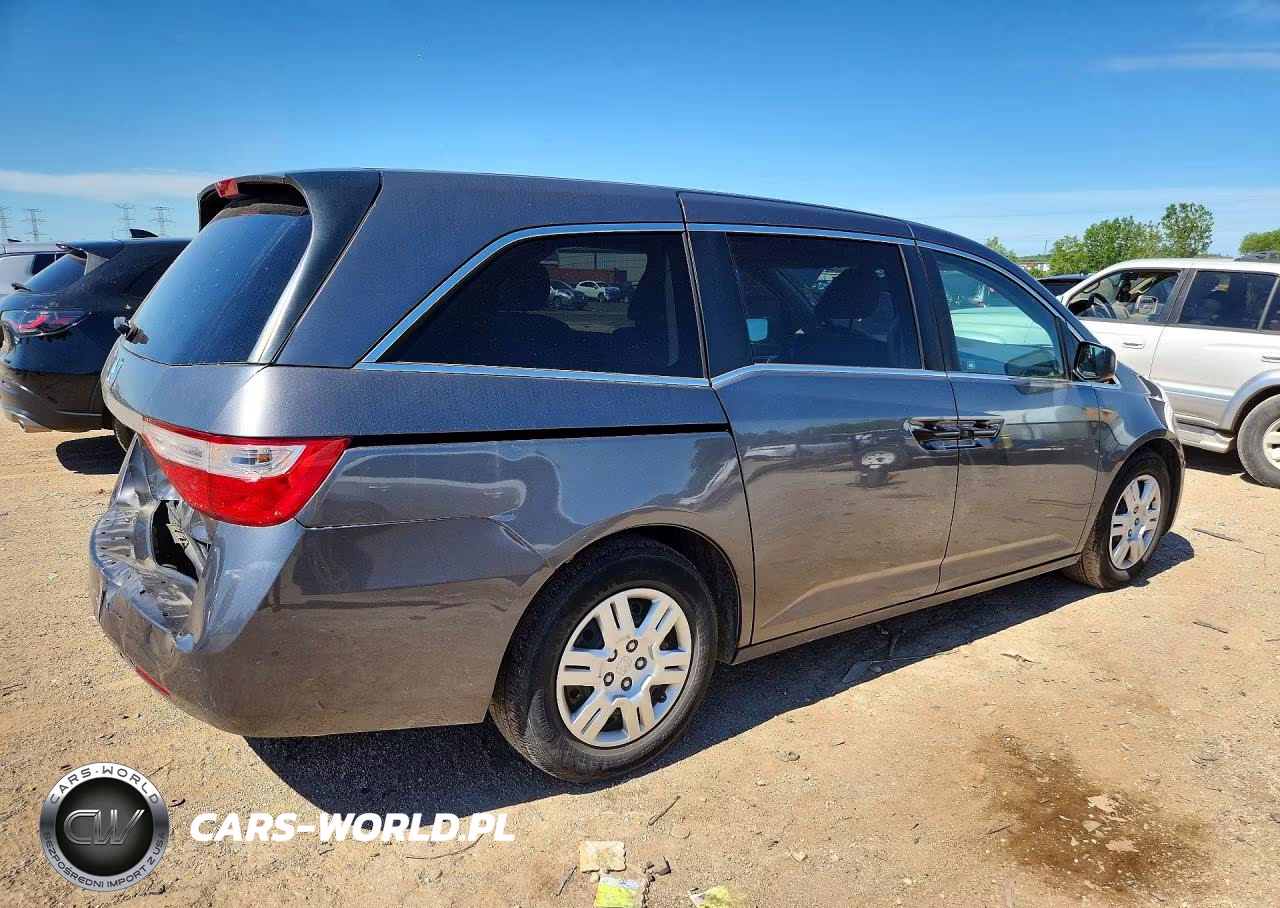 2011 Honda Odyssey Lx VIN:5FNRL5H2XBB024845 - 3