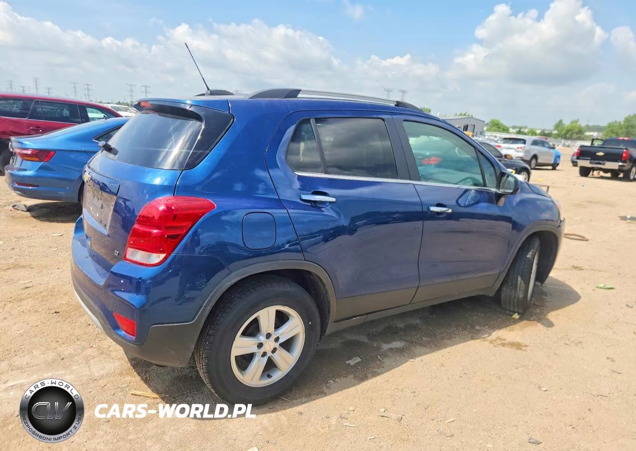2020 Chevrolet Trax 1Lt VIN:3GNCJLSB9LL140234 - 3