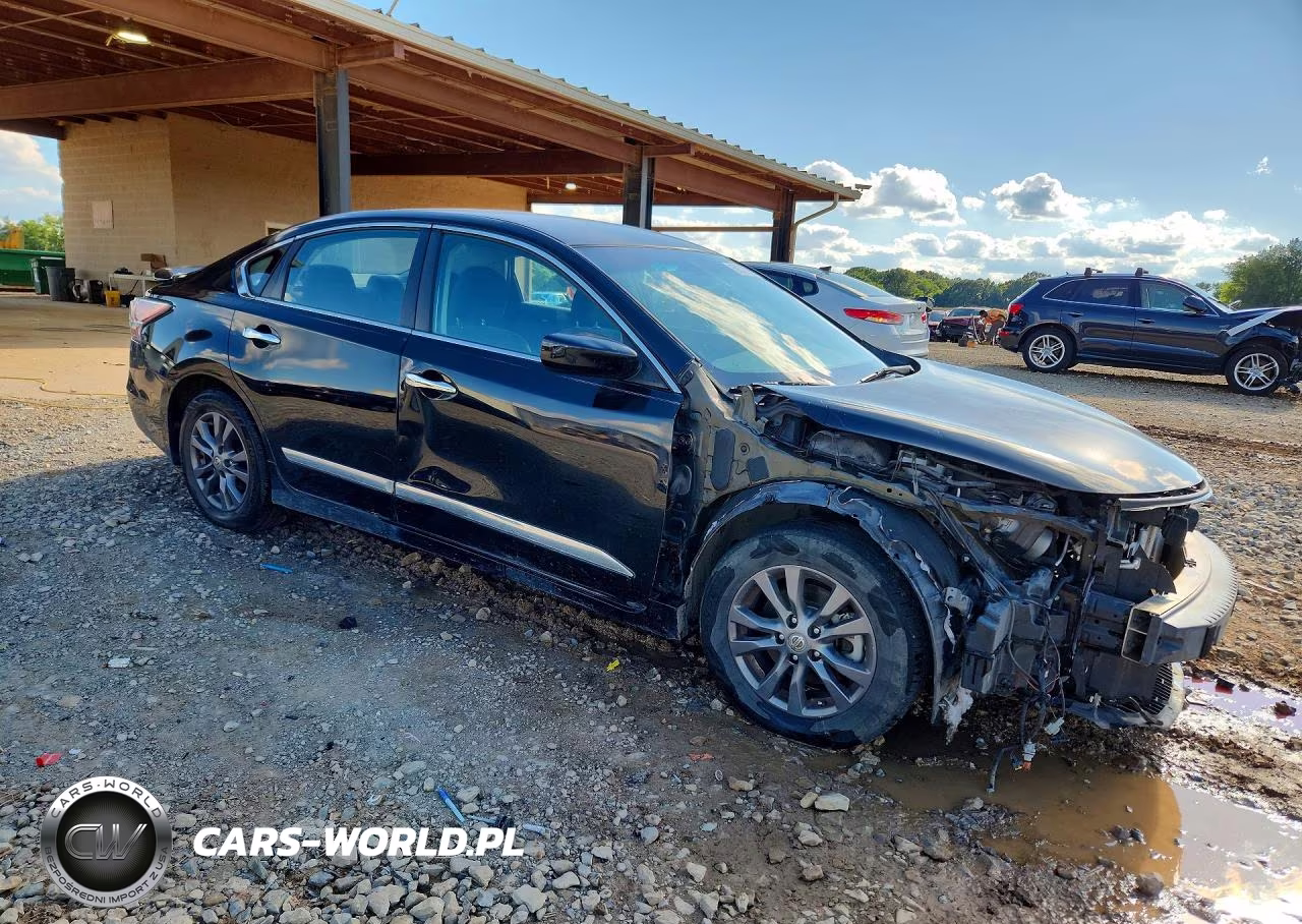2015 Nissan Altima 2.5 S VIN:1N4AL3AP3FC455950 - 4