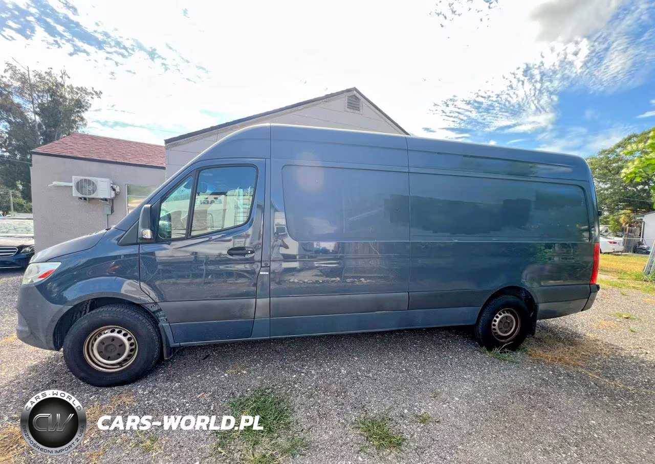 2019 Mercedes-Benz Sprinter 2500-3500 VIN:WD4PF1CD9KP138928 - 13